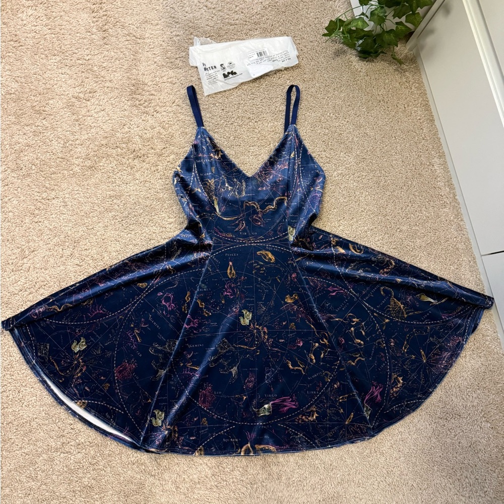 BLACKMILK BLUE GOLD NWT SIZE M PLANISPHERE MINI VELVET STRAPPY DRESS